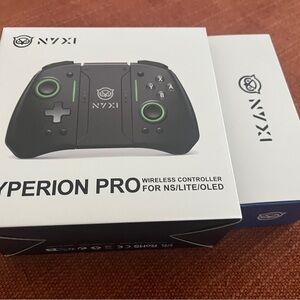 NYXI Hyperion Pro Wireless Controller - Black and rgb for switch handheld